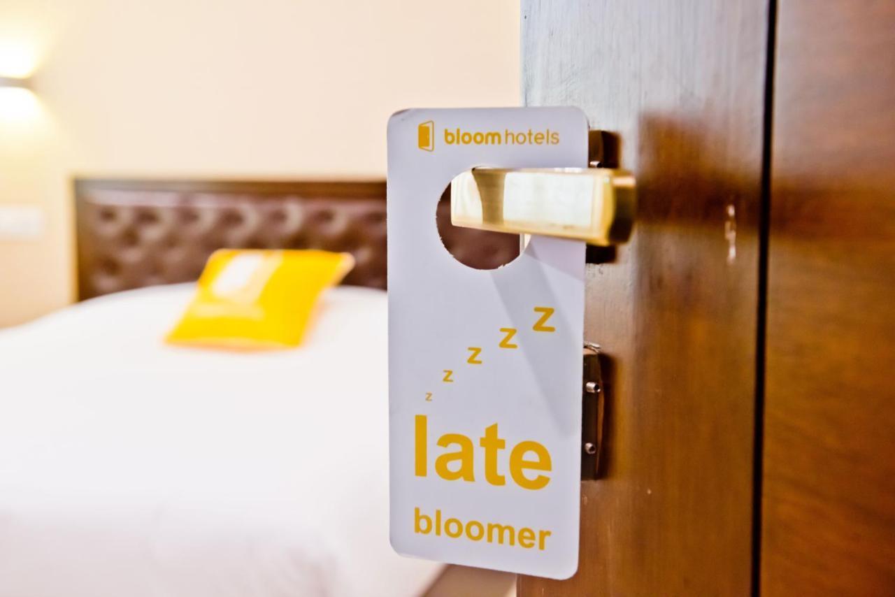 X By Bloom L Indiranagar Hotel Bangalore Exterior photo